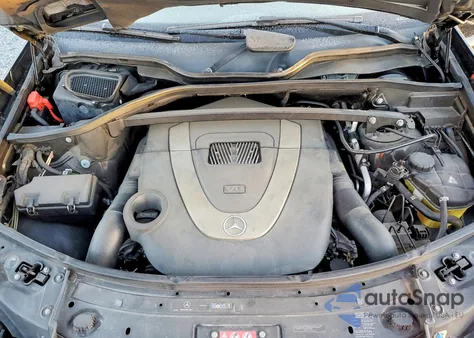 2011 Mercedes-Benz Gl 450 4Matic z USA, uszkodzony, nr VIN 4JGBF7BE6BA689415